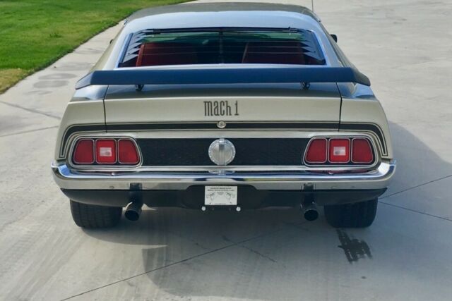 Ford Mustang 1971 image number 32