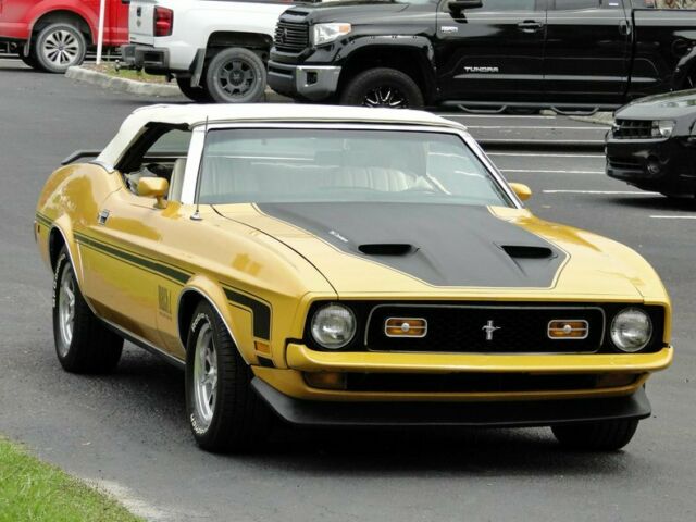 Ford Mustang 1971 image number 15