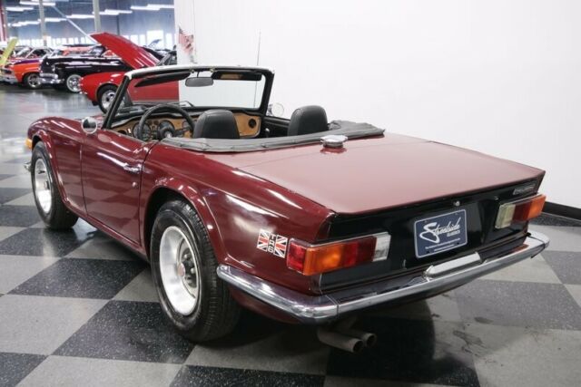 Triumph TR-6 1972 image number 33