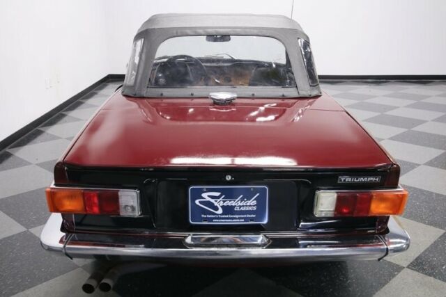 Triumph TR-6 1972 image number 35