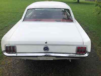 Ford Mustang 1965 image number 29