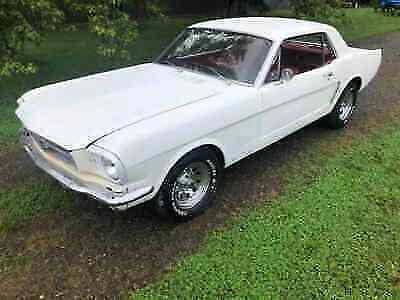 Ford Mustang 1965 image number 30