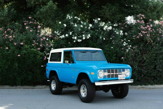 Ford Bronco 1974 image number 0