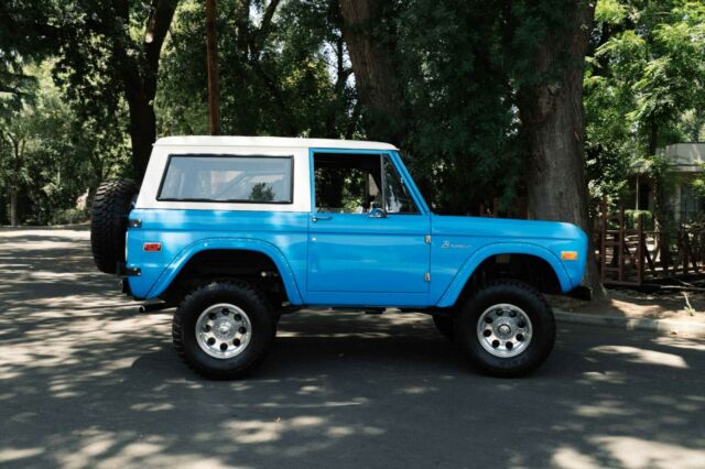 Ford Bronco 1974 image number 28