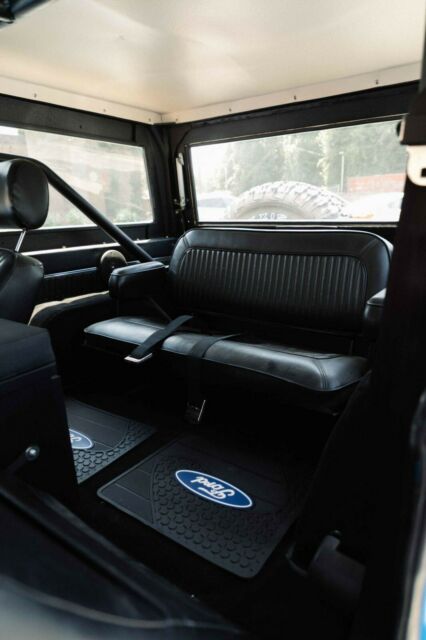 Ford Bronco 1974 image number 9