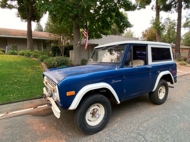 Ford Bronco 1975 image number 10