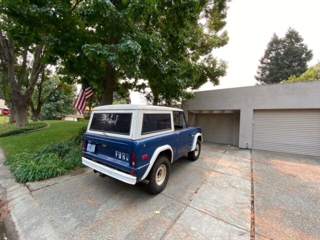 Ford Bronco 1975 image number 25