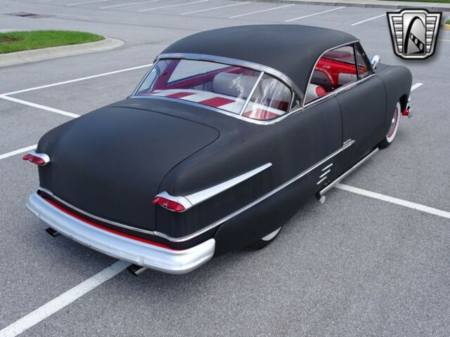 Ford Crown Victoria 1951 image number 47