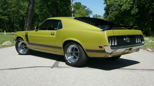 Ford Mustang 1970 image number 4