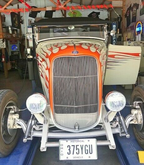 Ford Roadster 1932 image number 18