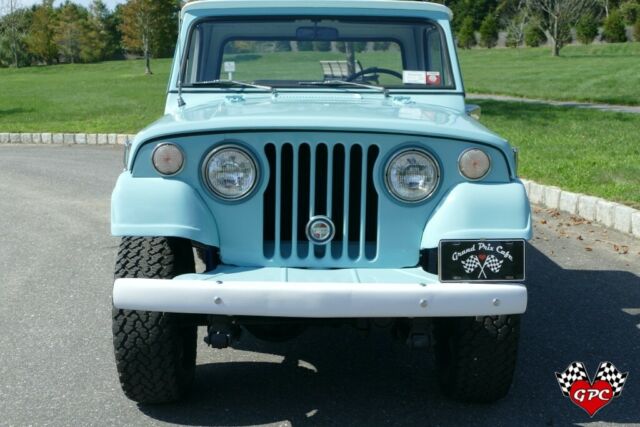 Kaiser Jeepster Commando 1969 image number 1