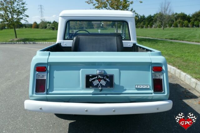 Kaiser Jeepster Commando 1969 image number 13