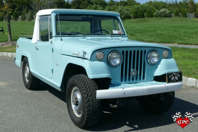 Kaiser Jeepster Commando 1969 image number 2