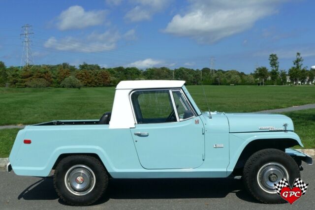 Kaiser Jeepster Commando 1969 image number 28