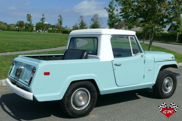 Kaiser Jeepster Commando 1969 image number 29