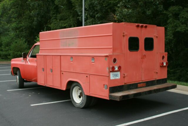 Chevrolet C/K Pickup 3500 1974 image number 31