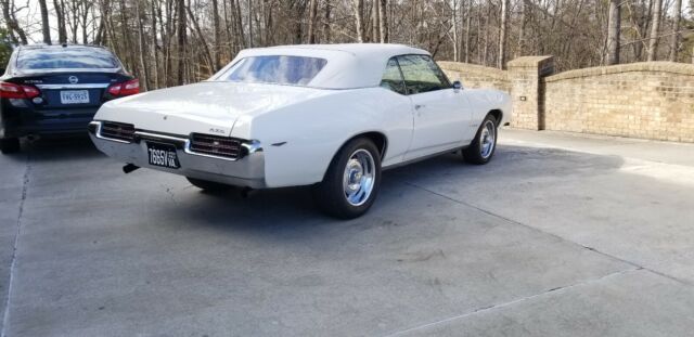 Pontiac GTO 1969 image number 24