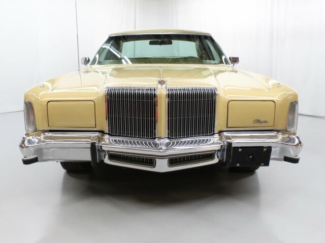 Chrysler New Yorker 1977 image number 1