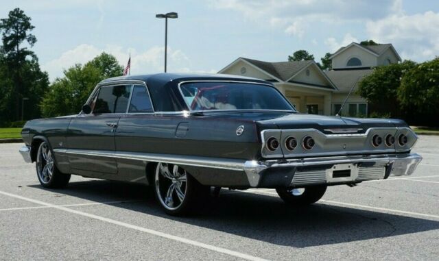 Chevrolet Impala 1963 image number 21