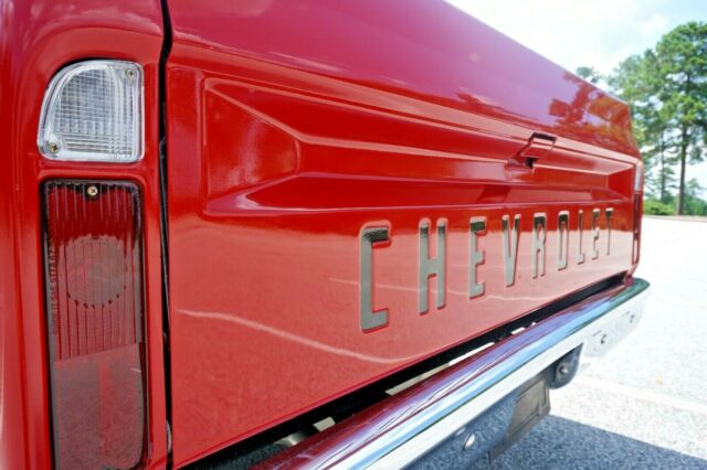 Chevrolet C-10 1971 image number 24