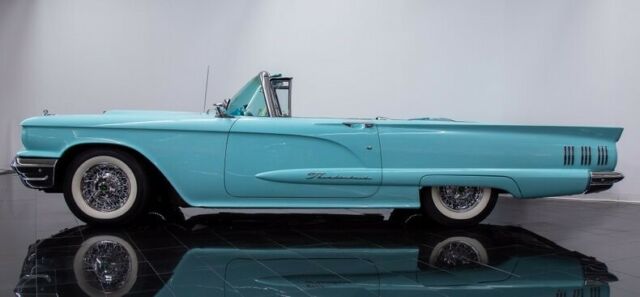 Ford Thunderbird 1960 image number 35