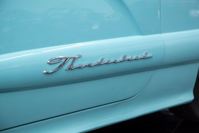 Ford Thunderbird 1960 image number 40