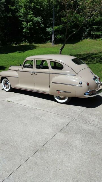 Plymouth Special Deluxe 1942 image number 0