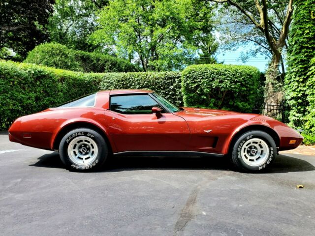 Chevrolet Corvette 1978 image number 1