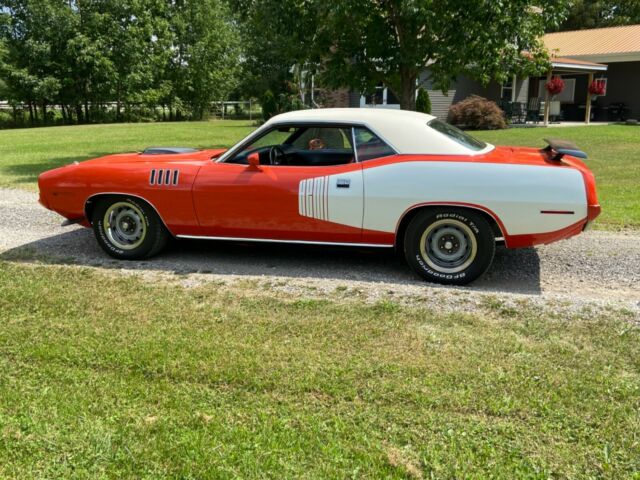 Plymouth Barracuda 1971 image number 29