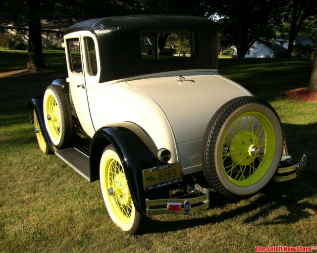 Ford Model A 1929 image number 2