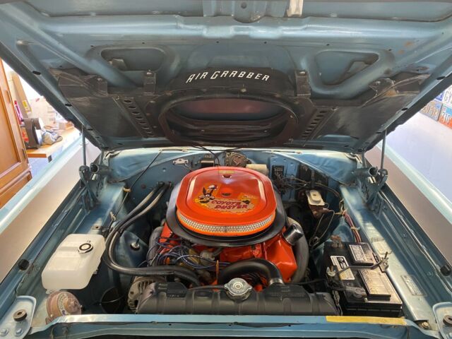 Plymouth Road Runner 1969 image number 32