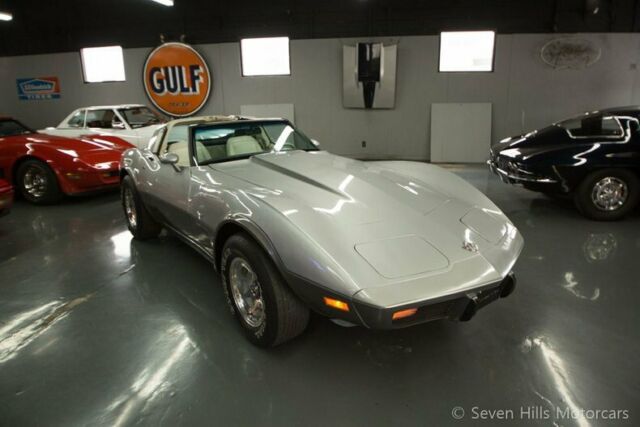 Chevrolet Corvette 1978 image number 22