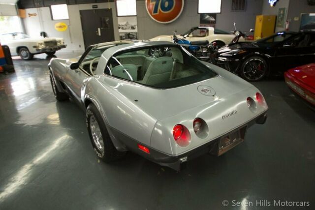 Chevrolet Corvette 1978 image number 27