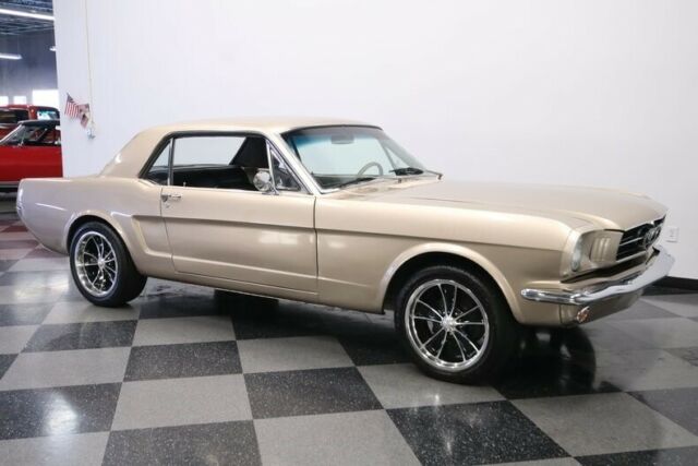 Ford Mustang 1965 image number 16