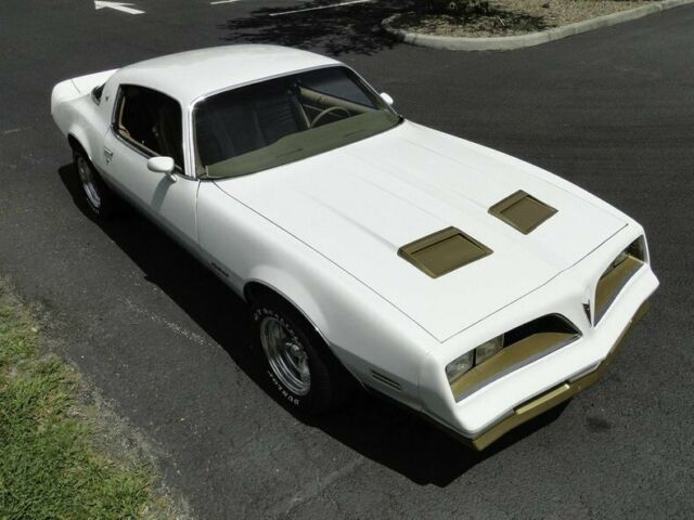 Pontiac Firebird 1978 image number 16