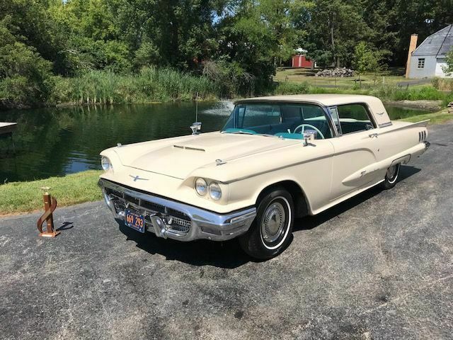 Ford Thunderbird 1960 image number 0