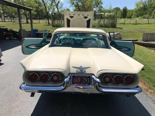 Ford Thunderbird 1960 image number 12