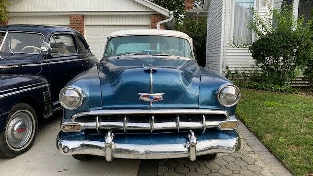 Chevrolet Bel Air/150/210 1954 image number 14