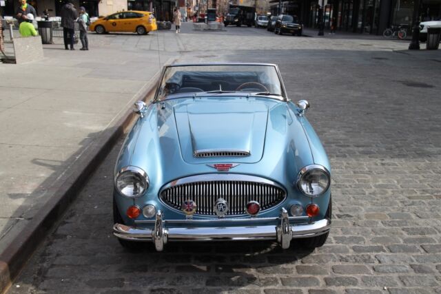 Austin Healey 3000 1967 image number 14