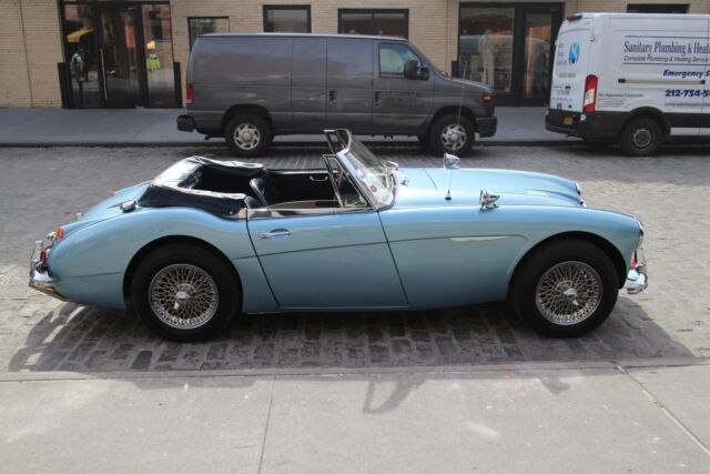 Austin Healey 3000 1967 image number 17