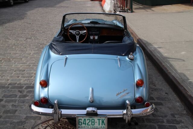 Austin Healey 3000 1967 image number 19