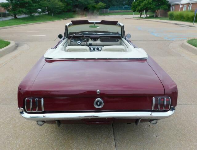 Ford Mustang 1965 image number 15