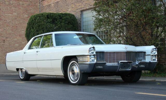 Cadillac Calais Sedan 1965 image number 14