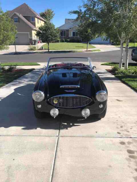 Austin-Healey 100 Six 1957 image number 1