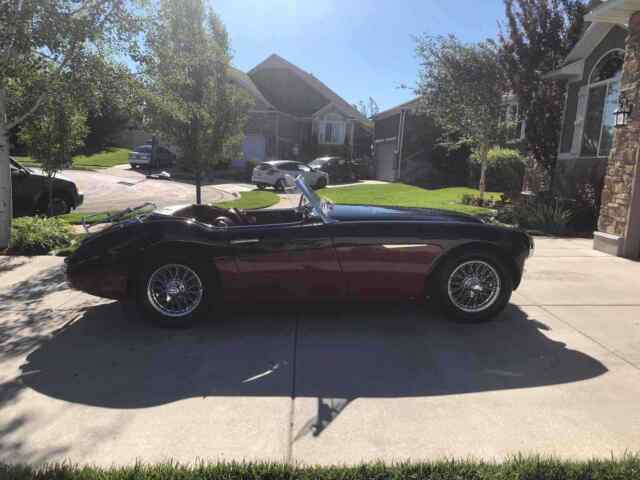 Austin-Healey 100 Six 1957 image number 27