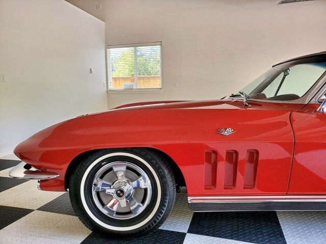 Chevrolet Corvette 1966 image number 15