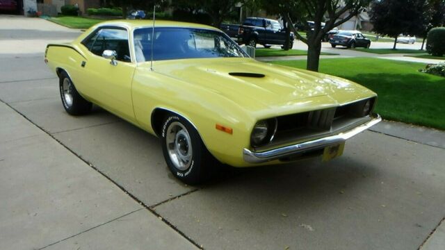 Plymouth Barracuda 1974 image number 1