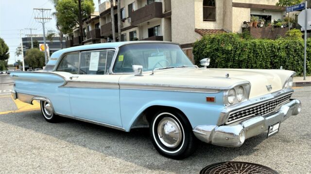 Ford Galaxie 500 1959 image number 2