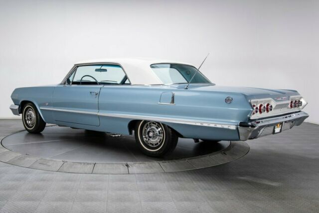 Chevrolet Impala 1963 image number 31