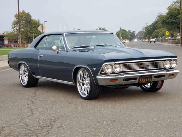 Chevrolet Chevelle 1966 image number 2